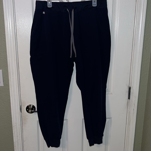 XXL scrubs - Picture 2 of 3